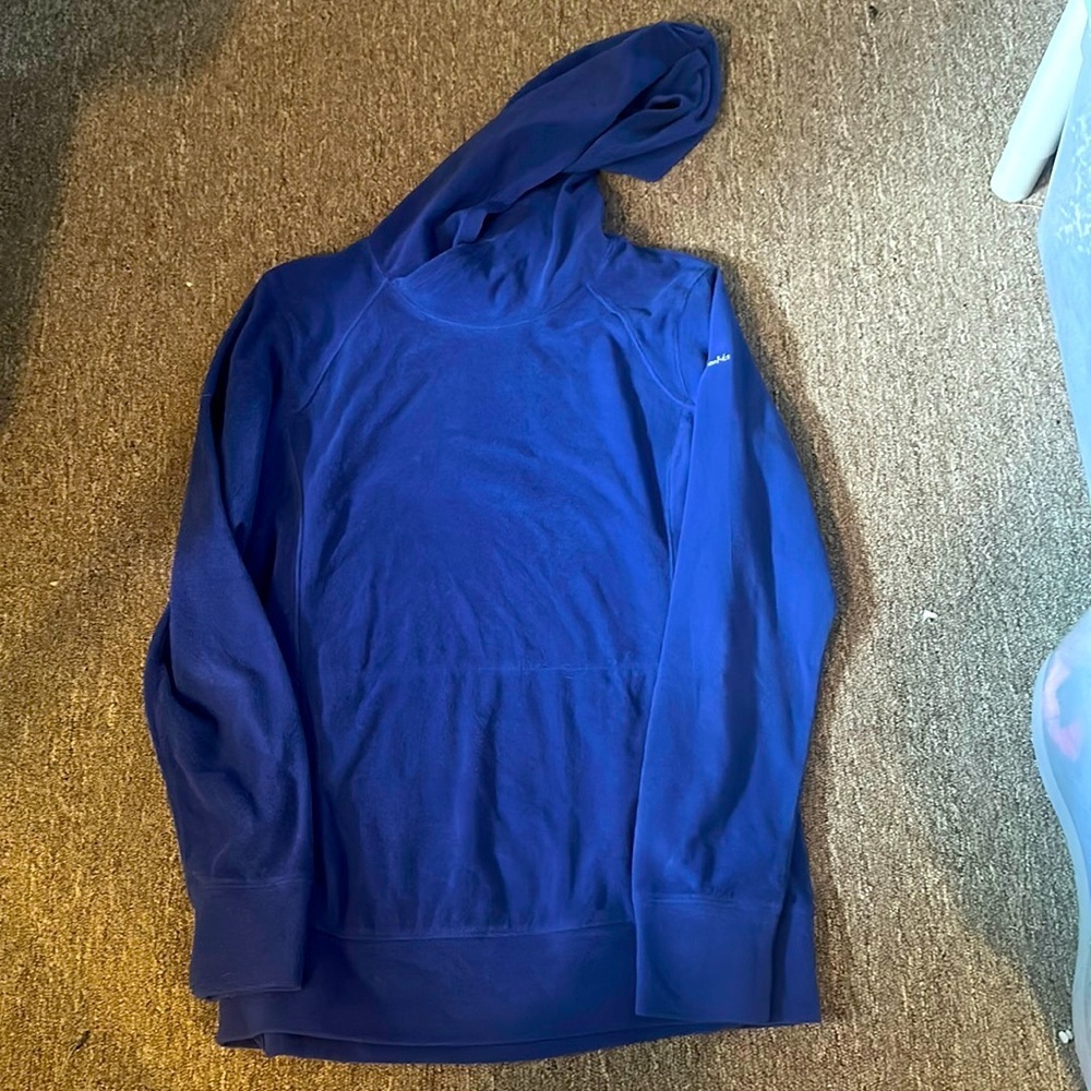 Women’s Columbia fleece hoodie size medium